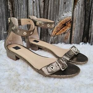 Gold Metallic Leather Sandals Grommet Buckle Detail WHBM Cora Size 9.5 Gladiator